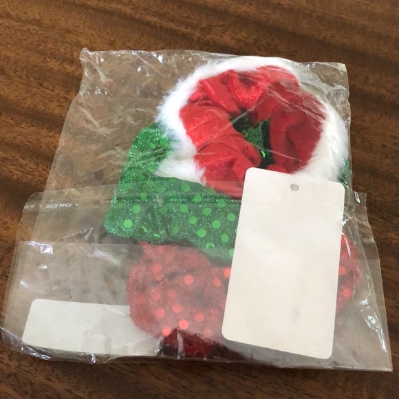 NWT Tipsy Elves 3 pack Christmas hair scrunchies - Picture 5 of 6